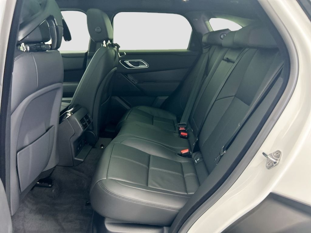 New 2026 Fuji White LAND ROVER Dynamic SE image 20