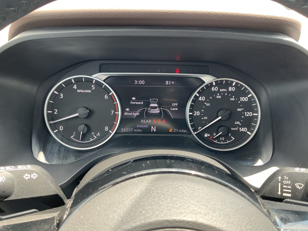 Used 2021 Boulder Gray Pearl Nissan SL image 25