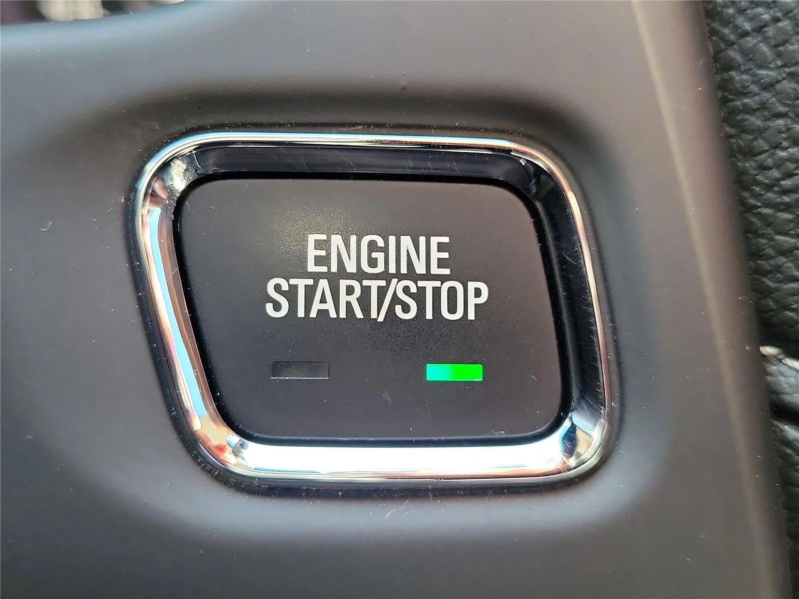 2023 GMC Acadia Denali - Photo 32