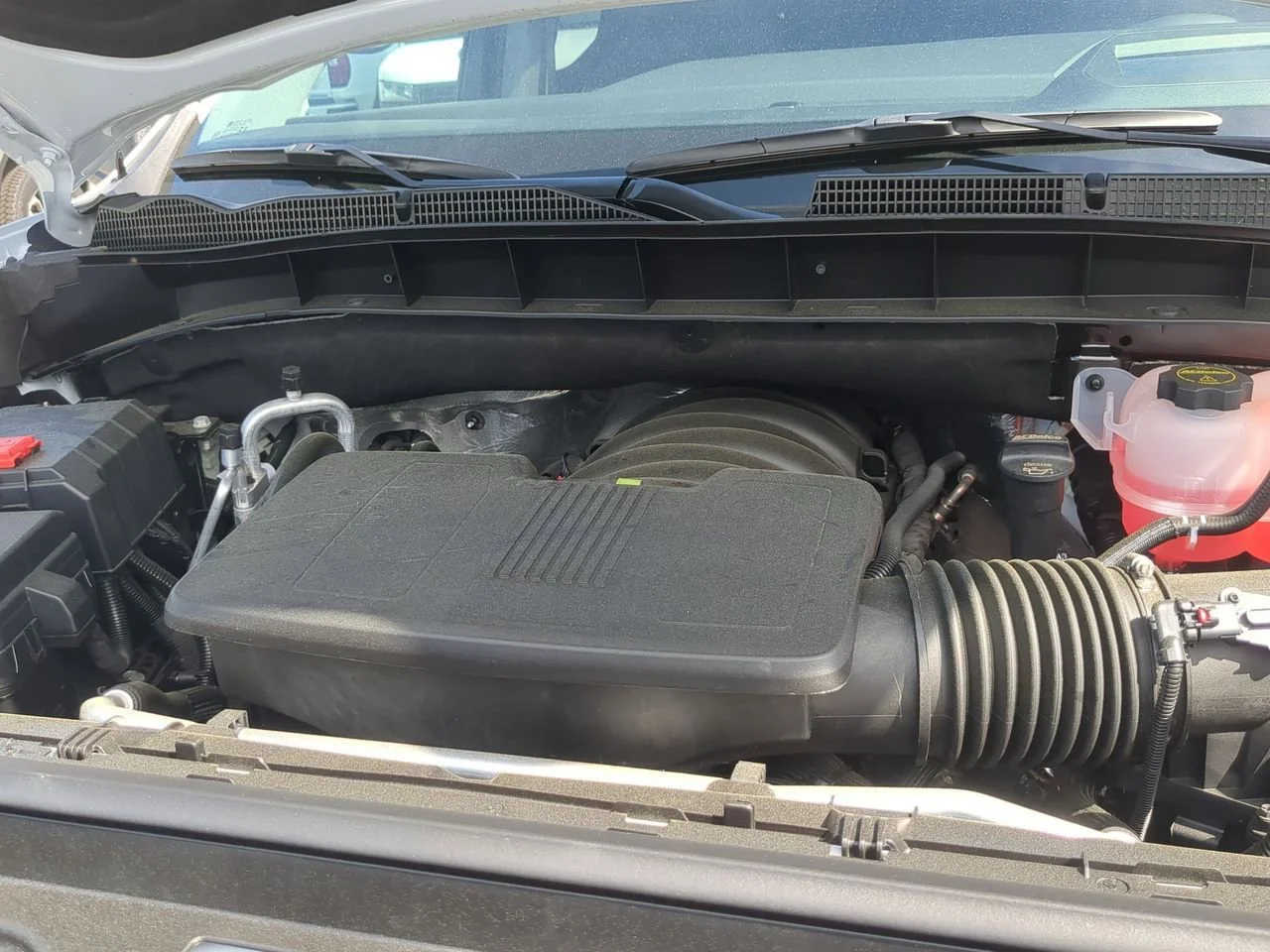 New 2026 Glacier White Tricoat GMC Denali image 31