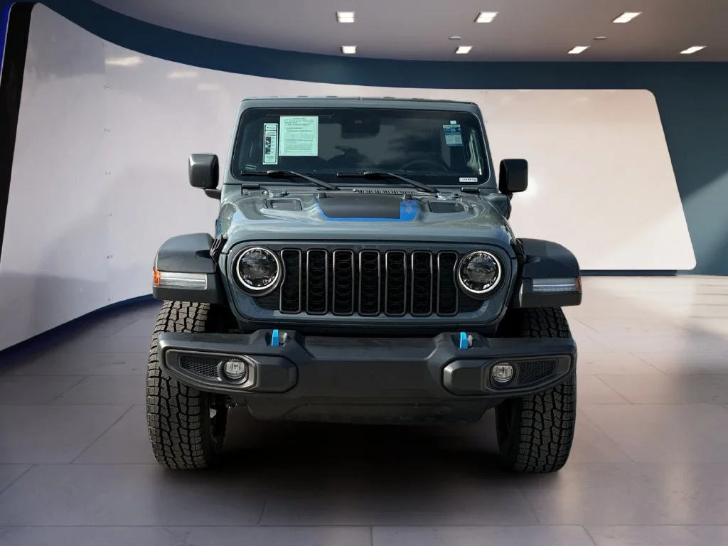 Used 2024 Gray Jeep Rubicon 4xe image 8