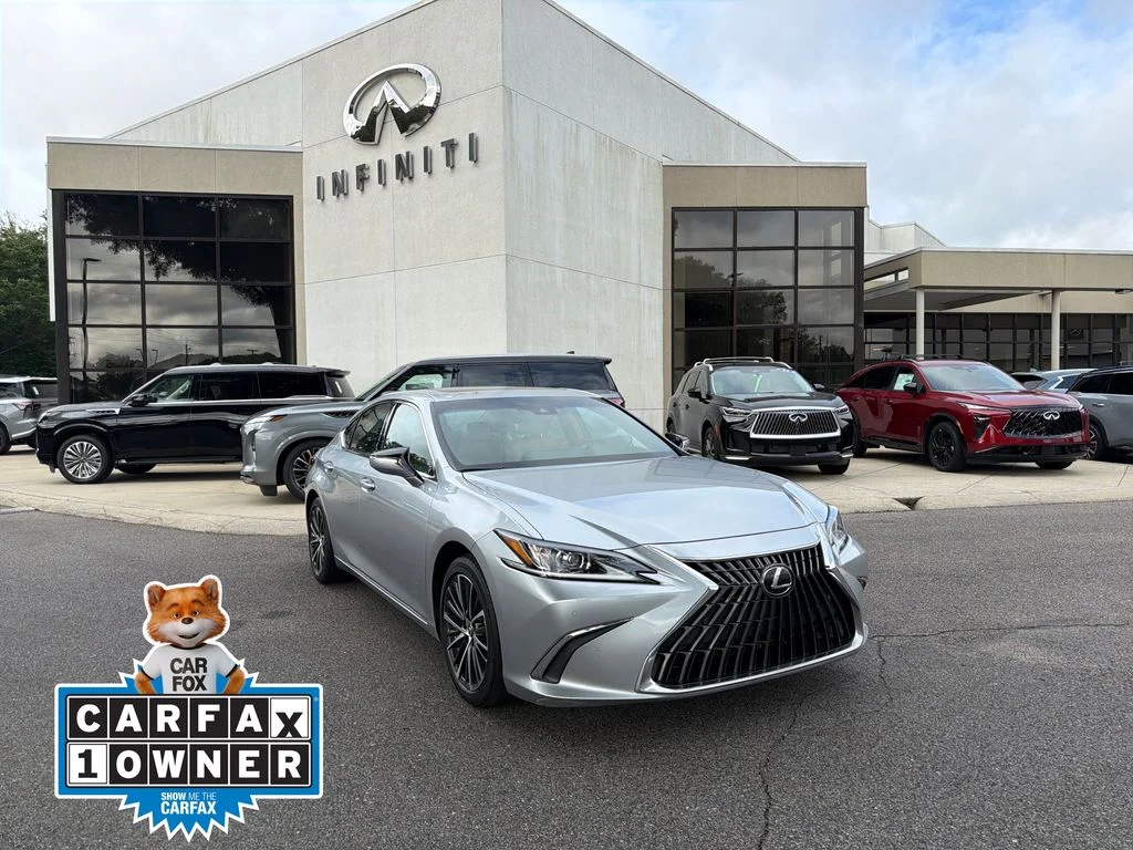 2023 Lexus ES 350 350's photo