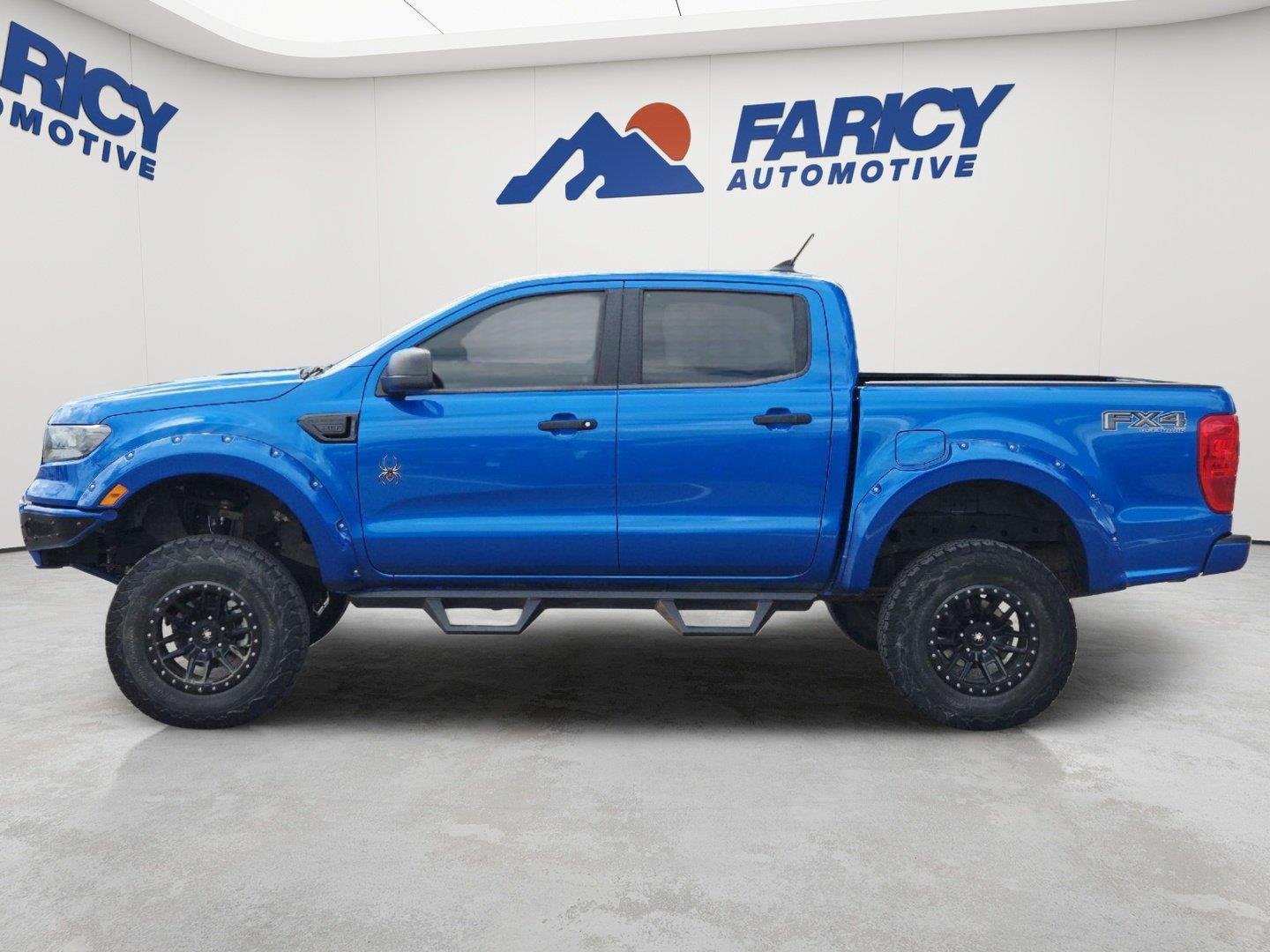 Used 2022 Velocity Blue Ford XLT image 7