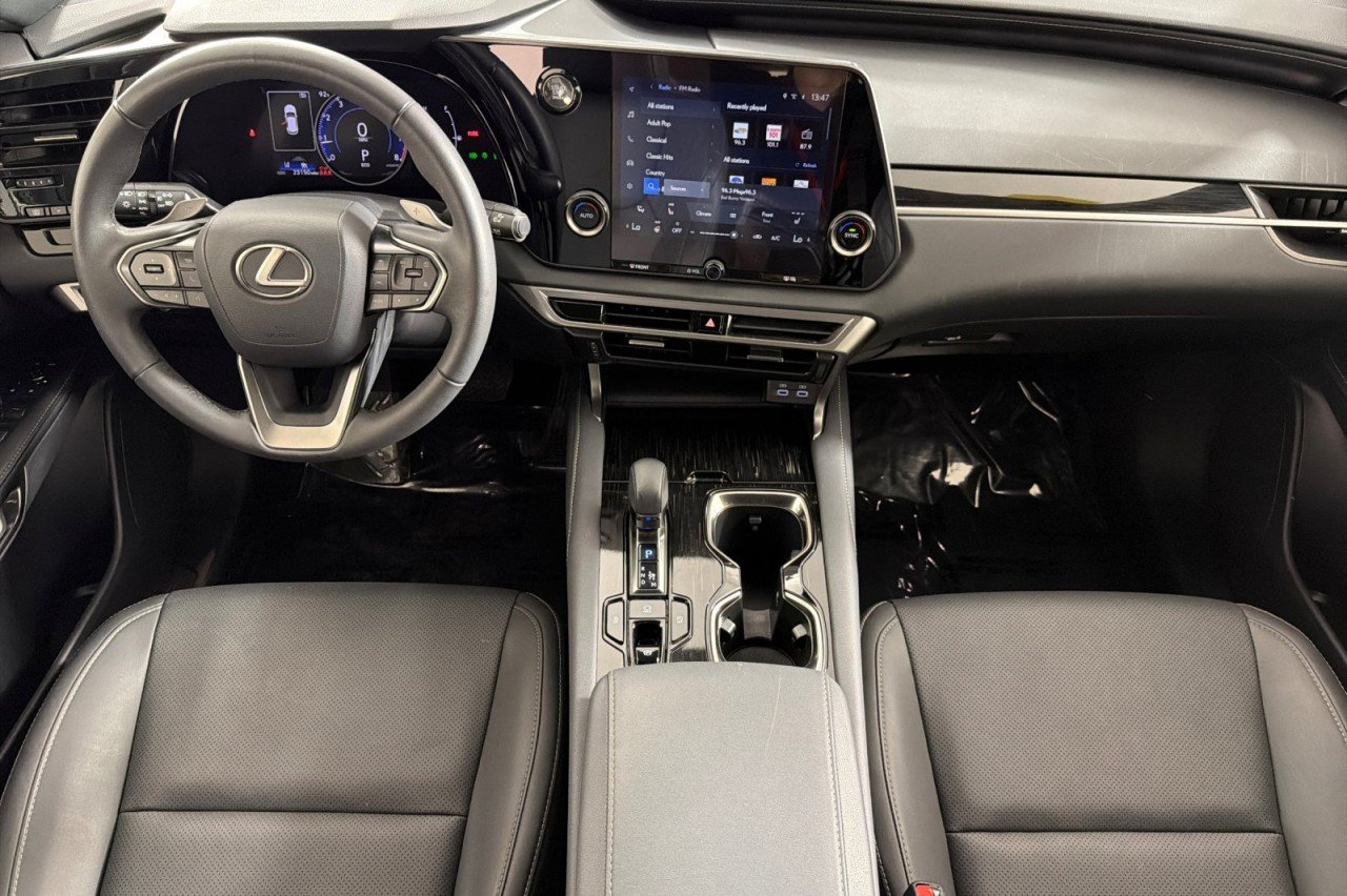 Used 2024 POLAR WHITE Lexus RX 350 image 12