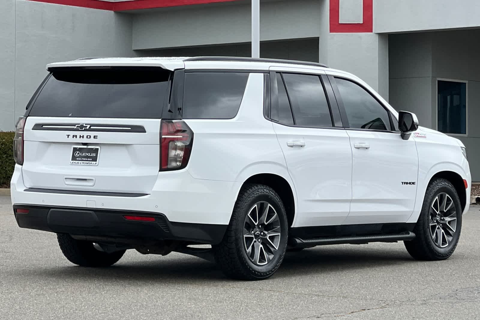 Used 2023 Summit White Chevrolet Z71 image 2