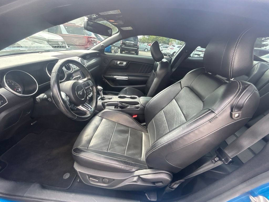 Used 2020 Blue Ford GT image 12