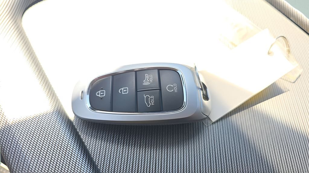 Used 2024 Gray Hyundai XRT image 27