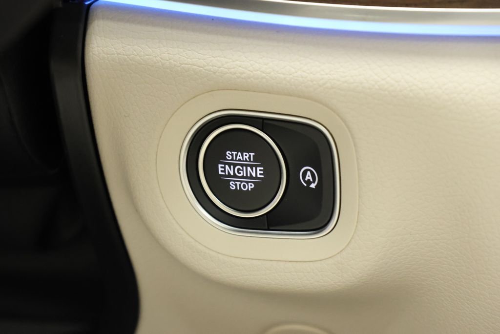 Used 2026 Polar White Mercedes-Benz GLE 350 image 26