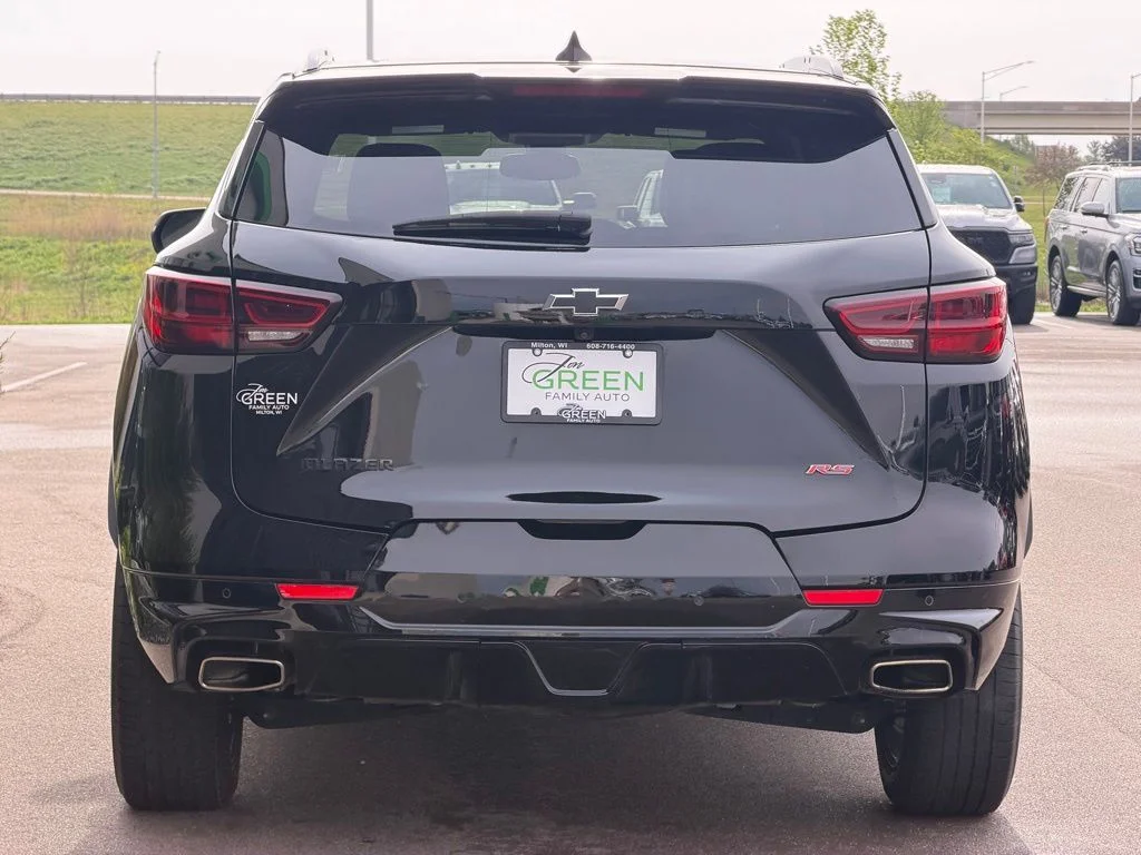 Used 2025 Black Chevrolet RS image 8