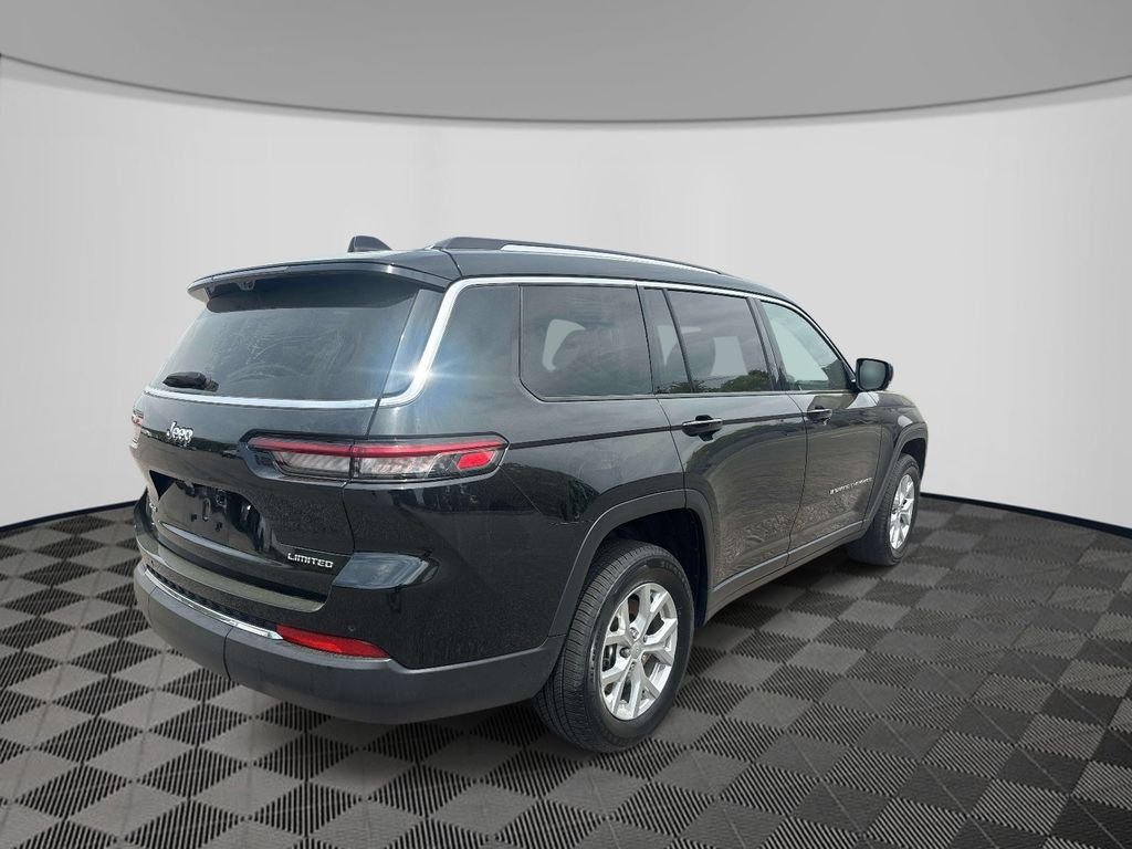 Used 2023 Black Jeep Limited image 5