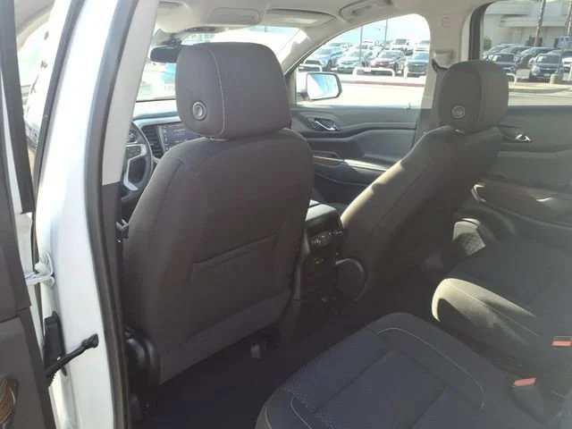 Used 2023 Summit White GMC SLE image 8