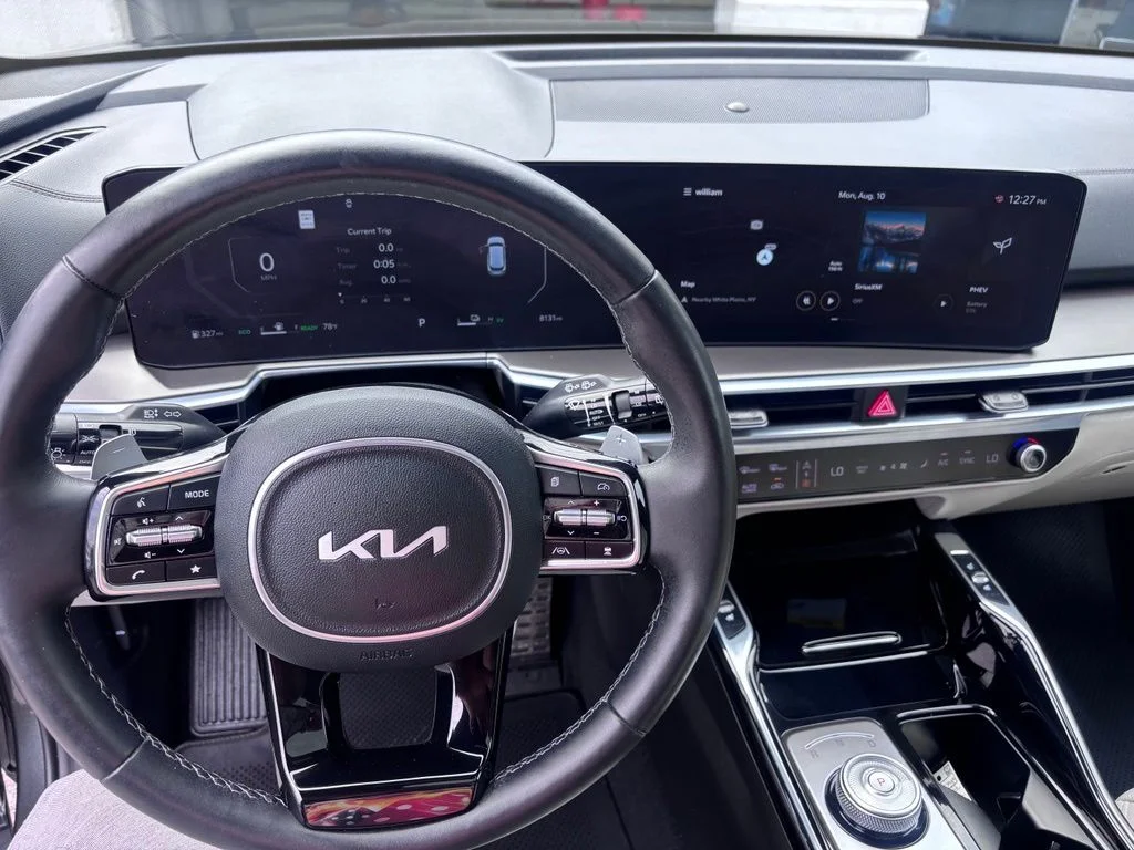 Used 2025 Gray Kia SX Prestige image 14