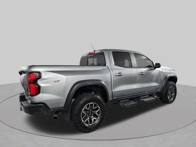 Used 2024 Gray Chevrolet ZR2 image 12