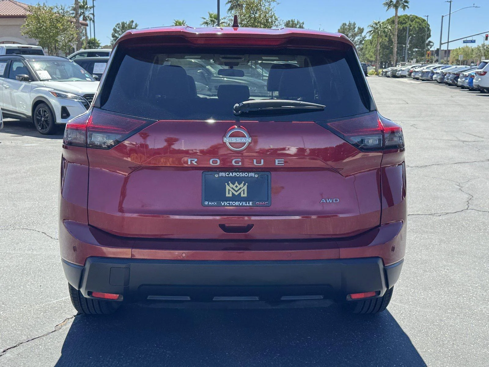 Used 2025 Scarlet Ember Tin Nissan SV image 5