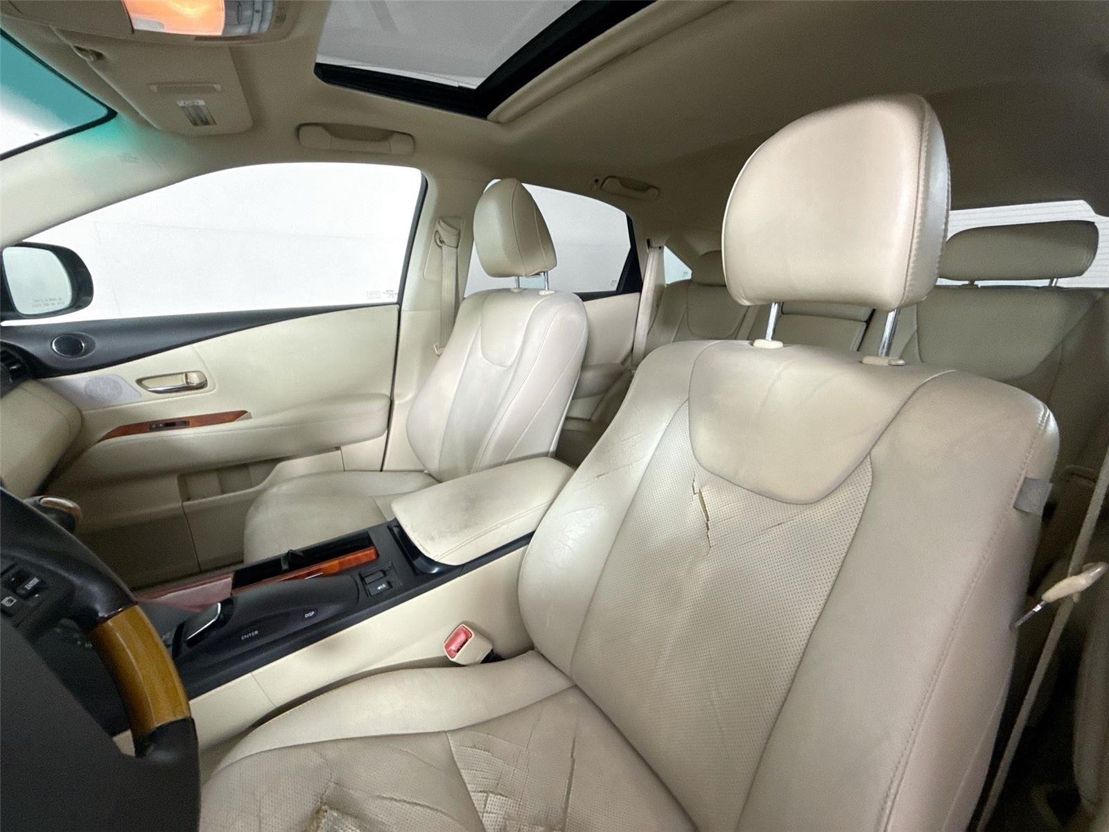 Used 2010 Obsidian Lexus 4DR FWD image 3