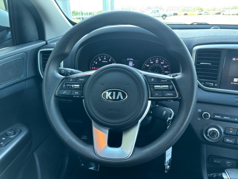Used 2022 Snow White Pearl Kia LX FWD image 15