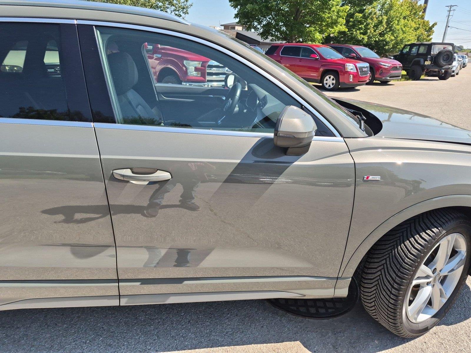 Used 2020 Chronos Gray Metallic AUDI  image 38