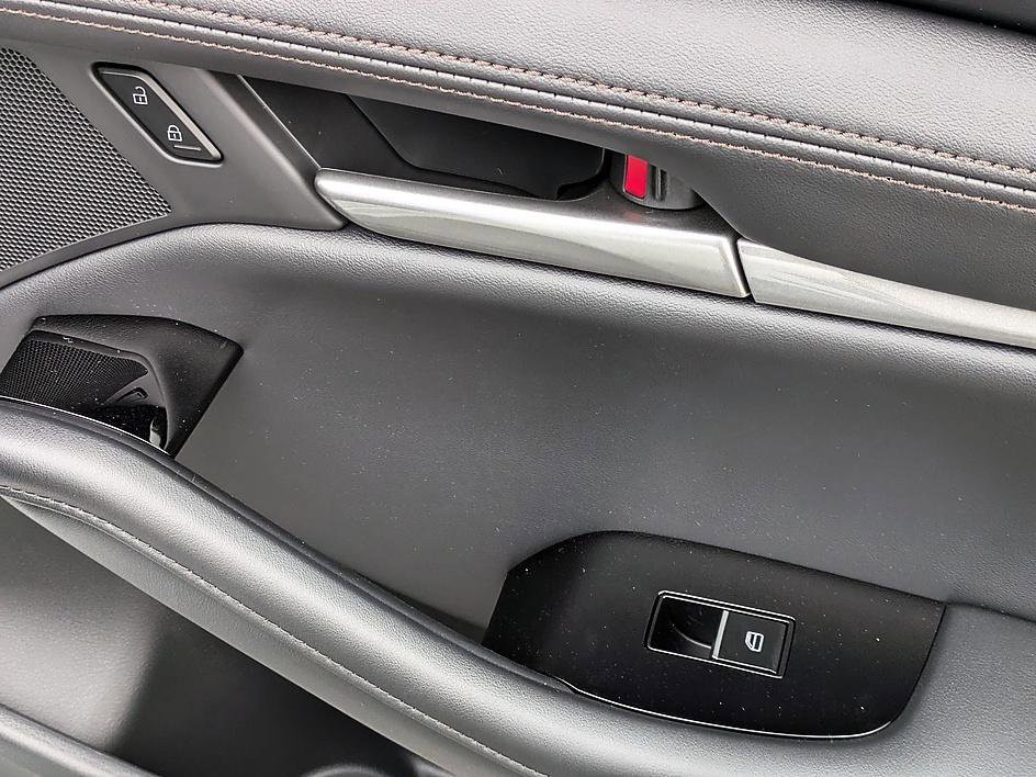 2026 Mazda Mazda3 Premium - Photo 29