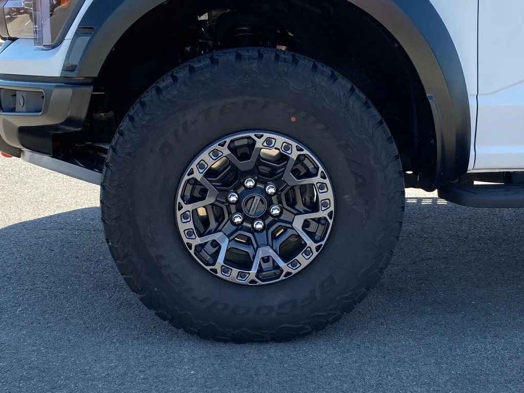 Used 2024 White Ford Raptor image 35