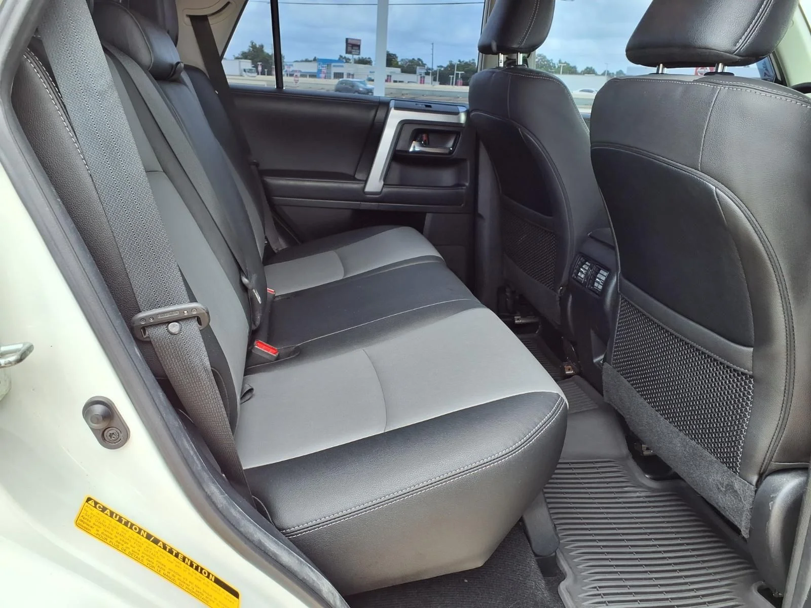 Used 2021 White Toyota SR5 Premium image 21