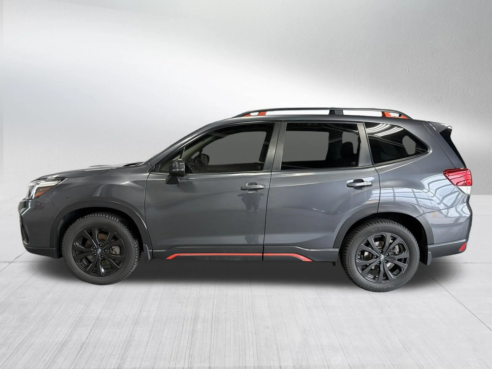 Used 2020 Magnetite Gray Metallic Subaru Sport image 4