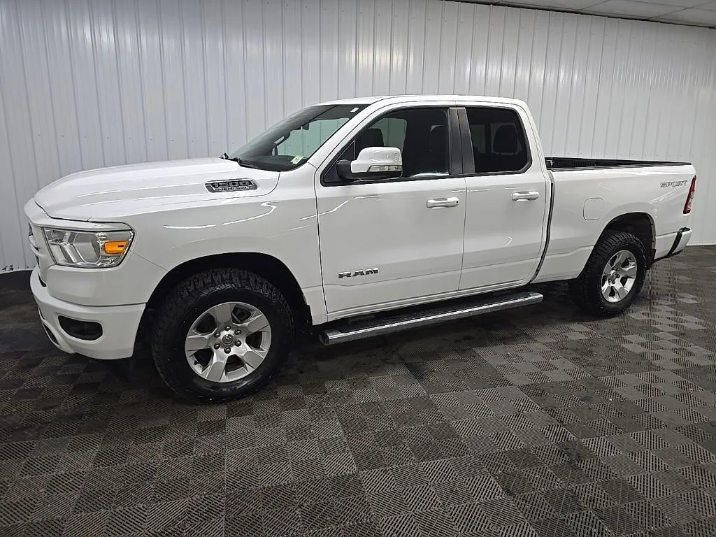 Used 2021 White Ram Big Horn/Lone Star image 6