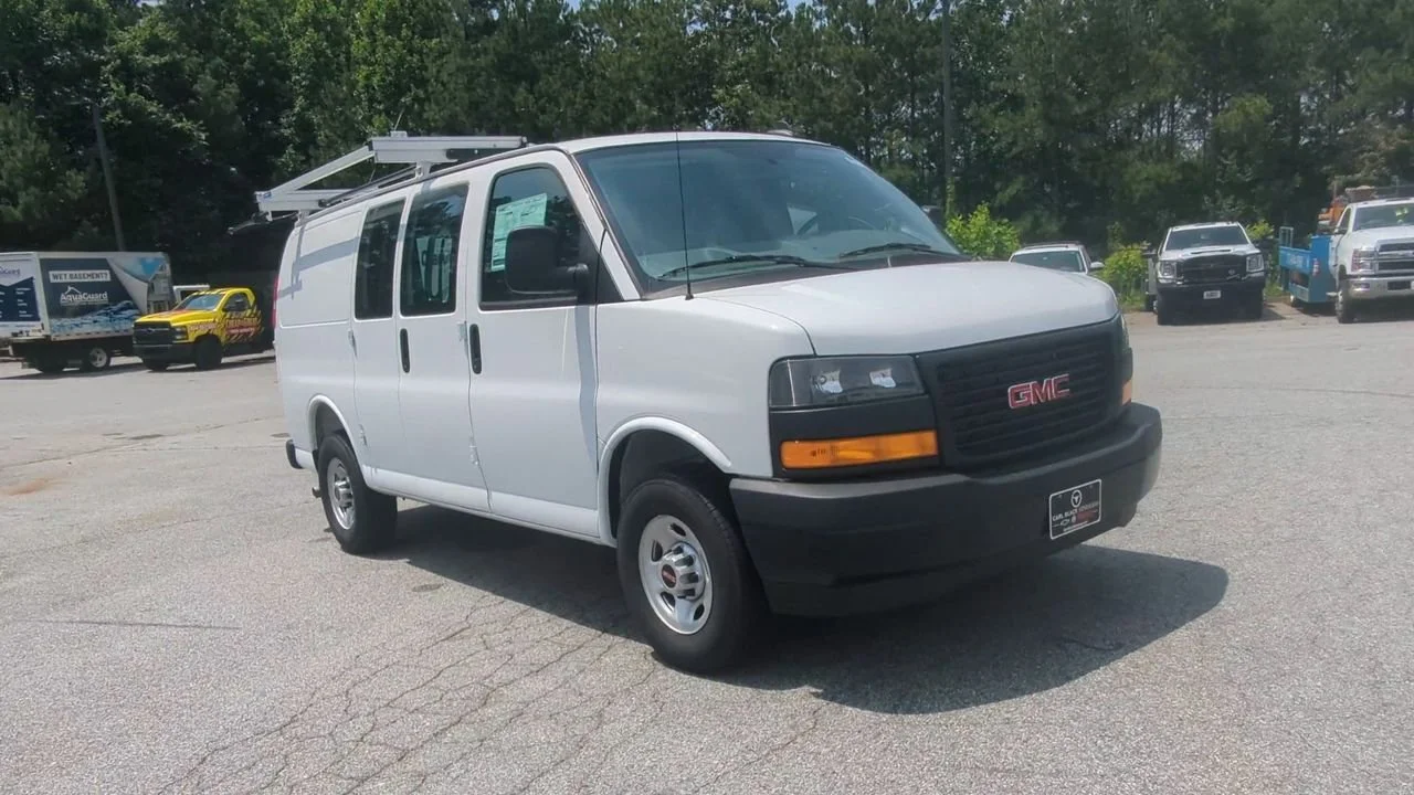New 2025 Summit White GMC Work Van image 2