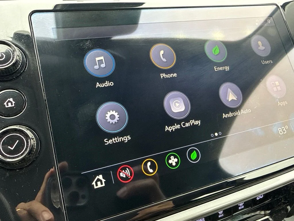 Used 2022 Summit White Chevrolet LT image 51
