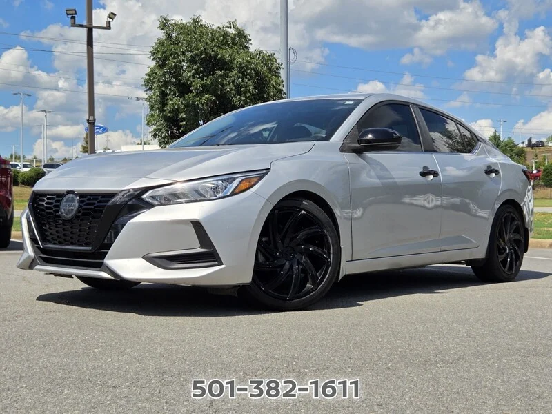 Used 2020 Brilliant Silver Metallic NISSAN SV CVT image 24