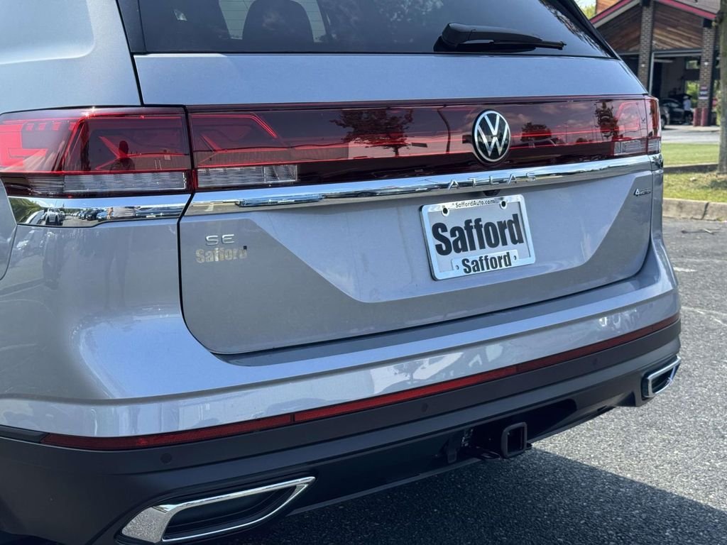 2026 Volkswagen Atlas SE w/Tech - Photo 12
