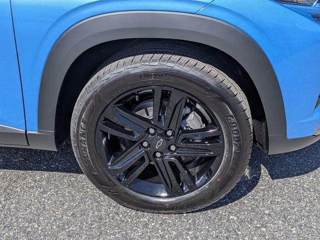 New 2026 Marina Blue Metallic Chevrolet ACTIV image 10