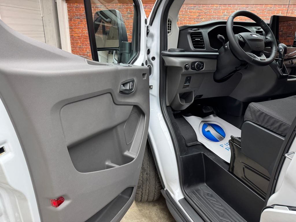 New 2026 White Ford Base image 17