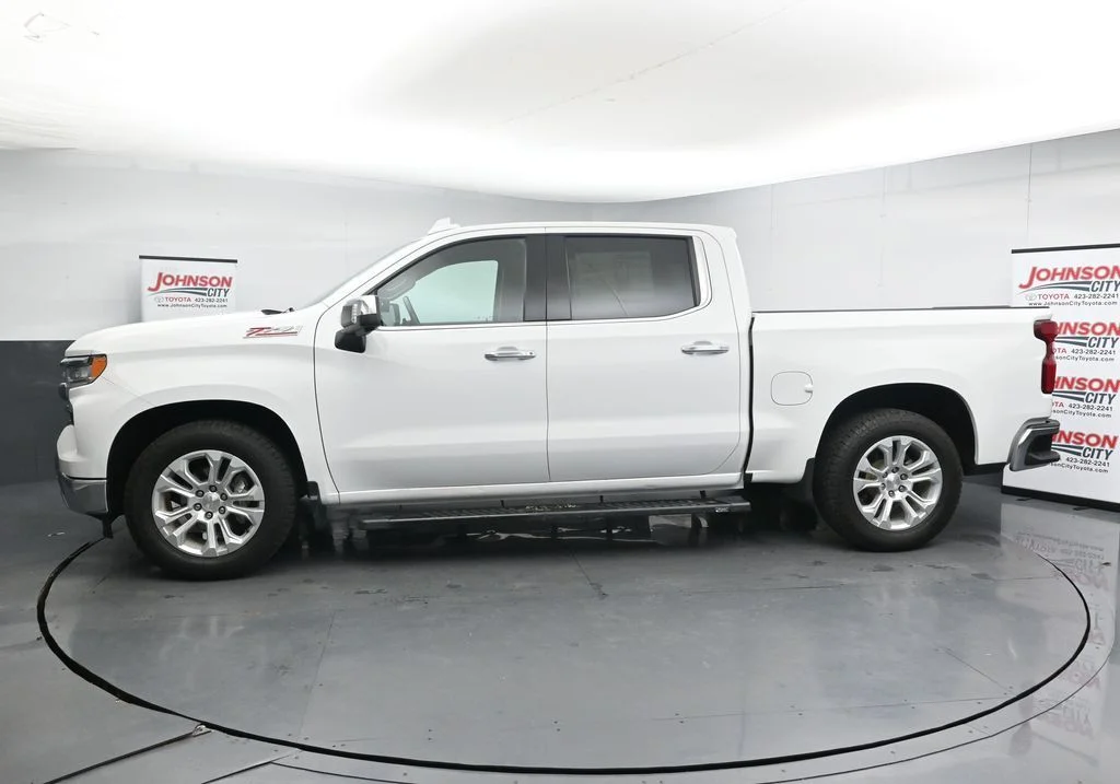 Used 2023 White Chevrolet LTZ image 5