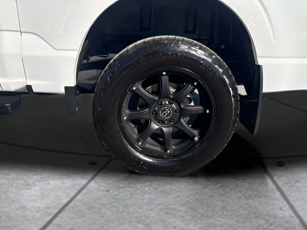 Used 2025 White Ford XLT image 27