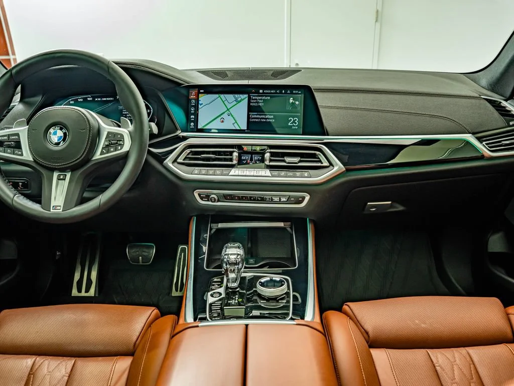 Used 2023 Special Order Color BMW M50i image 32
