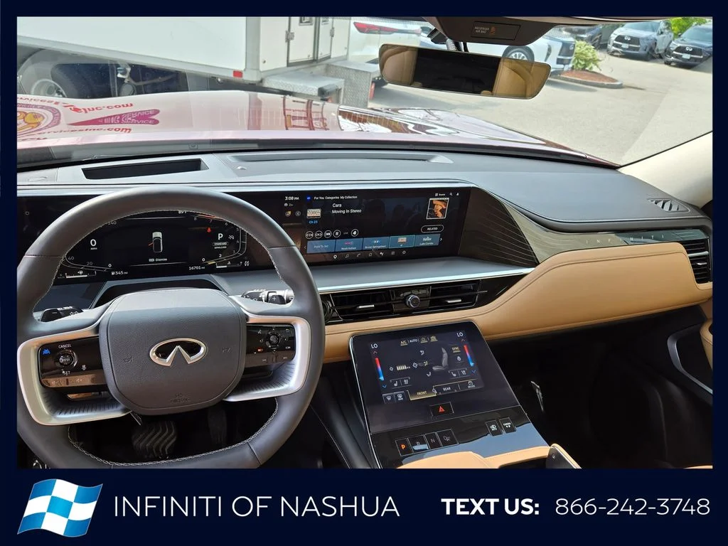 Certified Used 2025 Red INFINITI LUXE image 8
