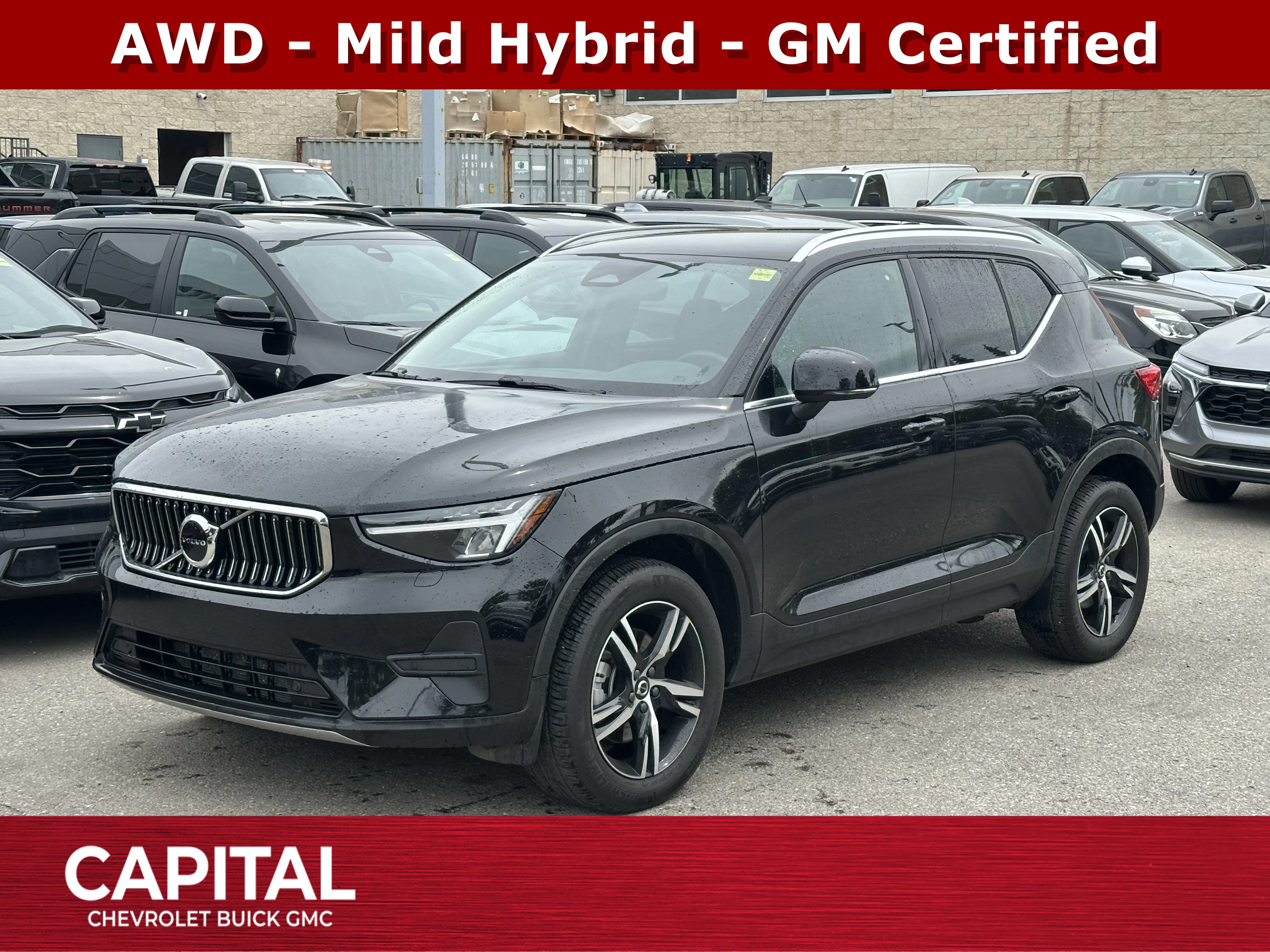 Certified Used 2025  Volvo Core Bright Theme image 1