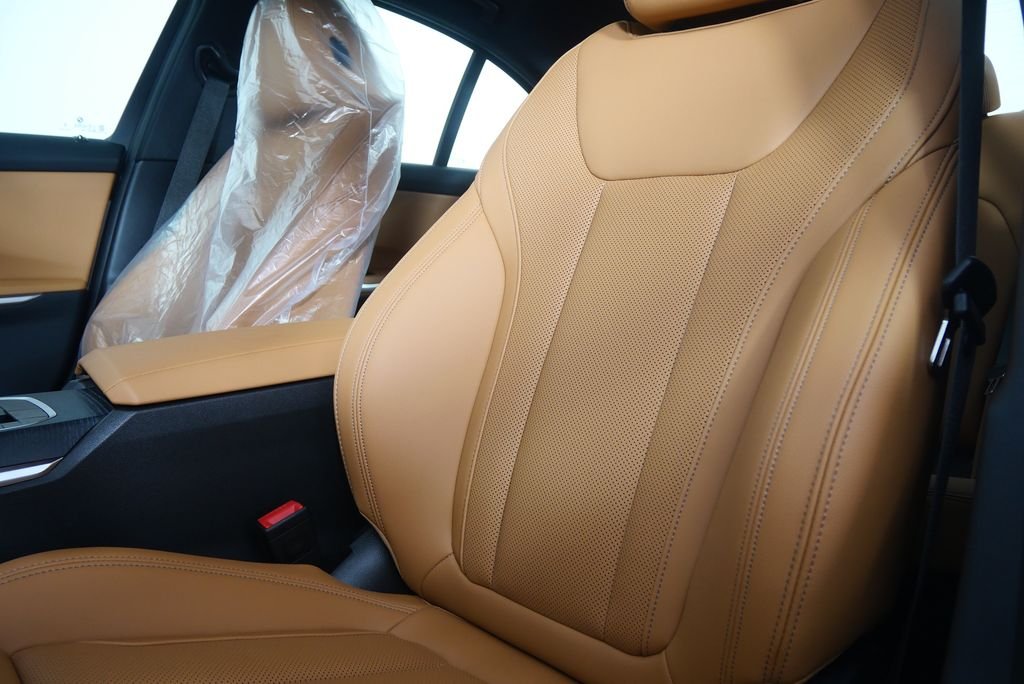 Used 2026 Mineral White Metallic BMW 330i image 10