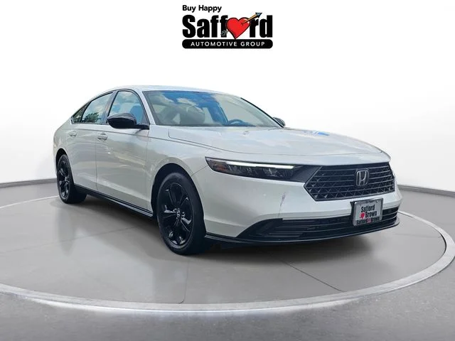Used 2025  Honda SE image 3