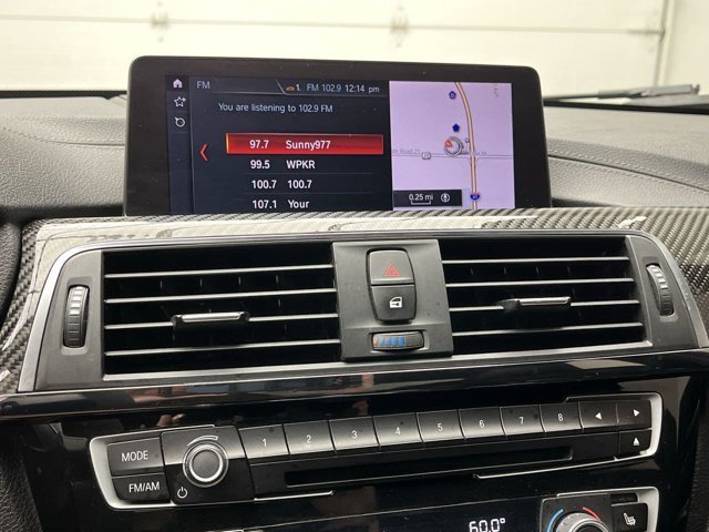 Used 2018  BMW CS image 18