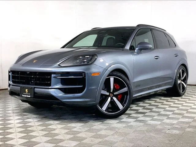 2026 Porsche Cayenne GTS