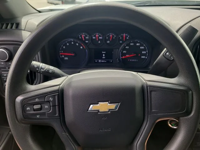 Used 2024 White Chevrolet Custom image 29