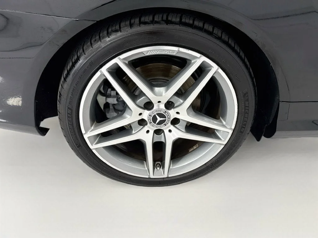 Used 2015  Mercedes-Benz E 550 image 29