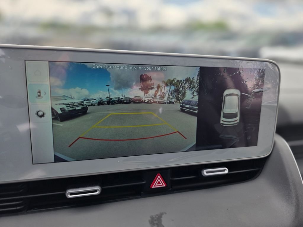 2022 Hyundai IONIQ 5 SE - Photo 28