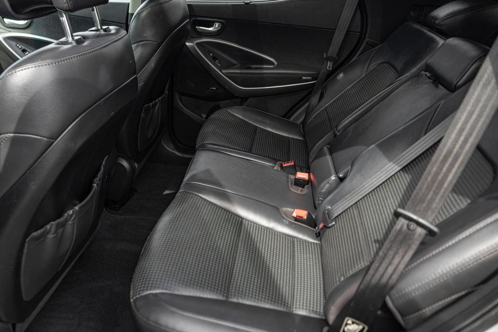 Used 2015 Silver Hyundai 2.0T image 30