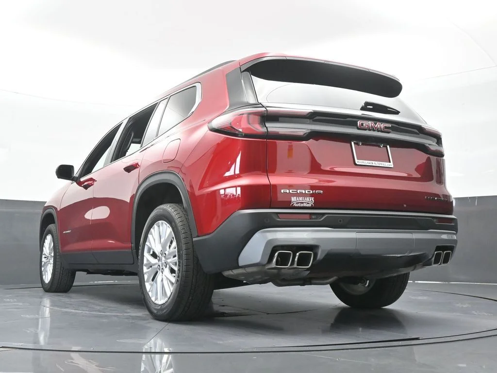 Used 2024 Volcanic Red Tintcoat GMC Elevation image 66