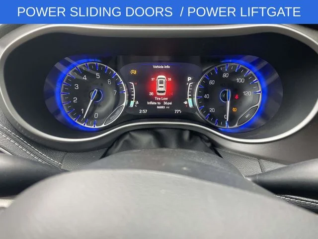 2022 Chrysler Pacifica Touring L - Photo 22