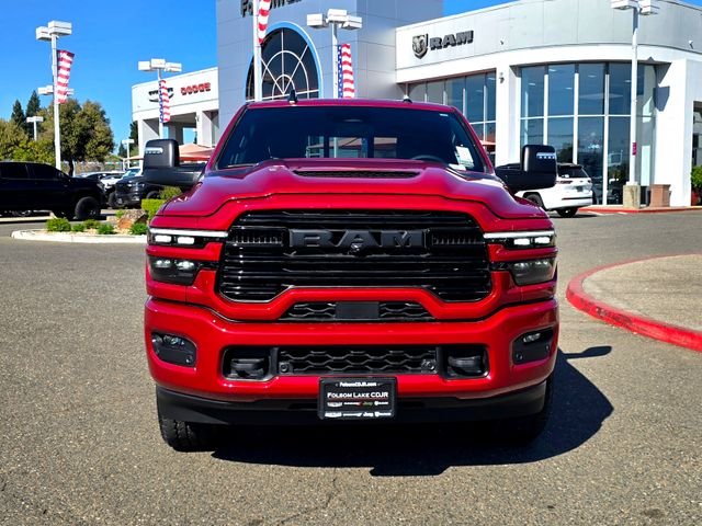 New 2026 Molten Red Pearl-Coat Exterior Paint RAM Laramie image 2