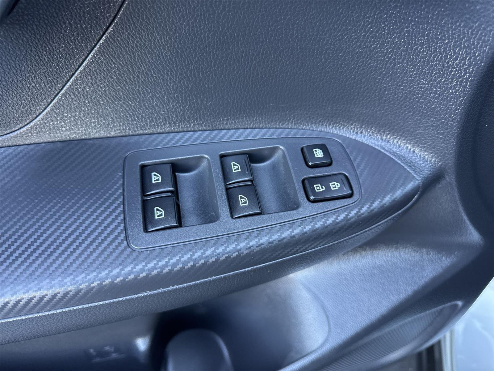 2023 Mitsubishi Eclipse Cross SEL - Photo 28