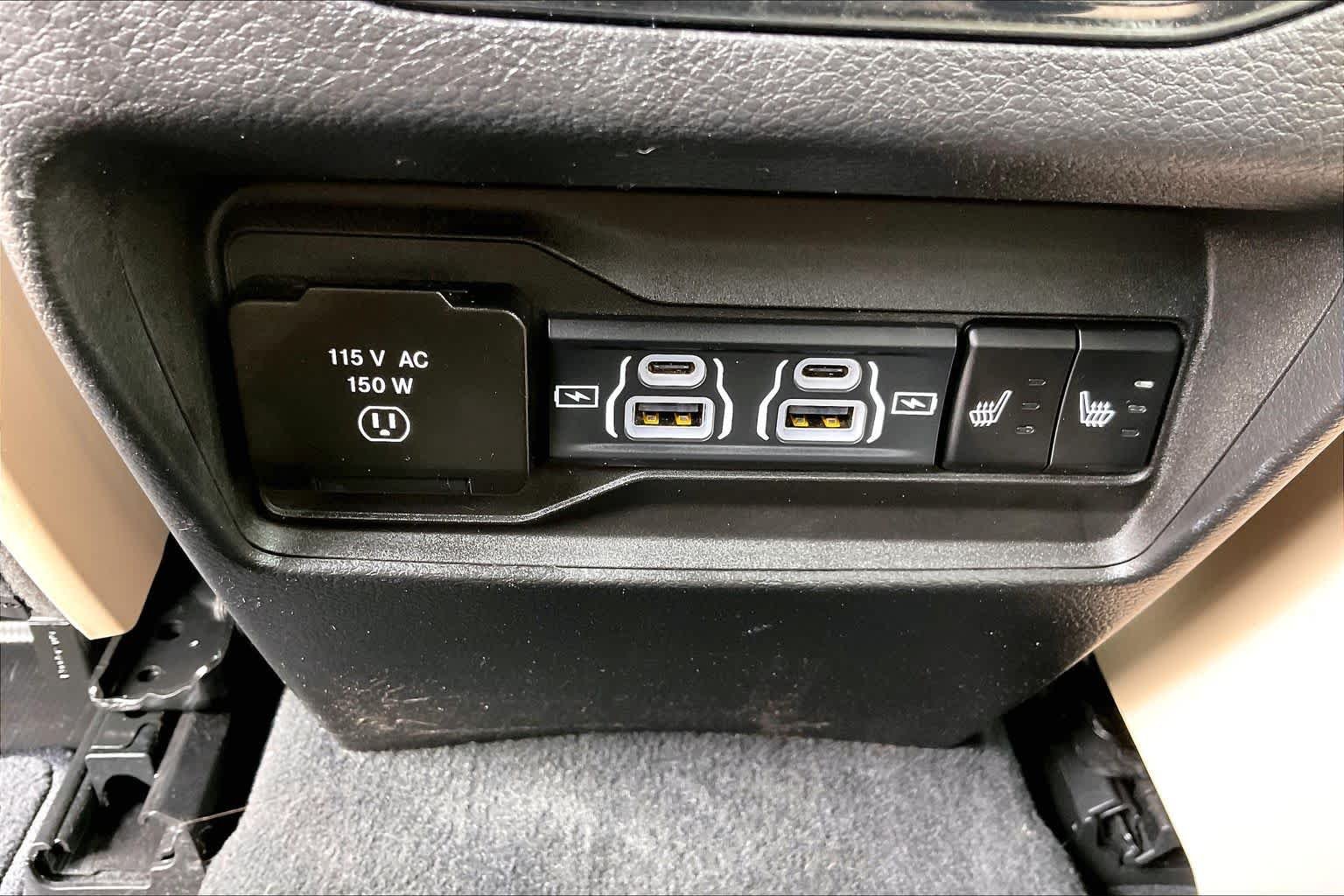 Used 2023 Bright White Clearcoat Jeep Limited image 31